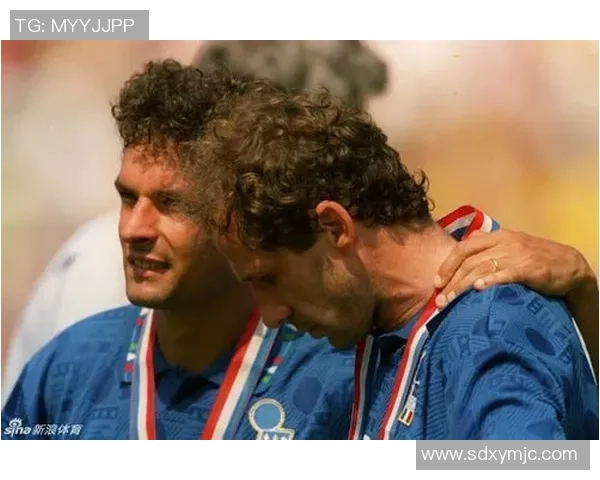 足球明星巴乔汽车摆件的魅力与收藏价值探讨