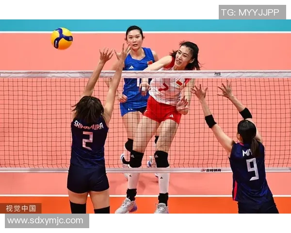 北京排球队在亚运会中的团队协作展现出卓越实力与默契配合的精彩表现